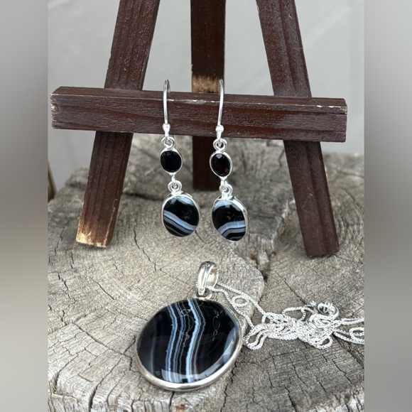 Botswana Agate Necklace & Earring Set! - Picture 14 of 14